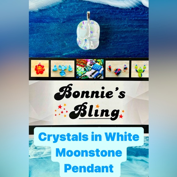 Bonnie’s Bling One Of A Kind Fused Glass Jewelry and Accessories to Wear. - Picture 2 of 3